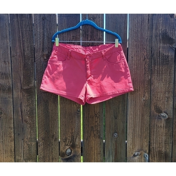 City Streets_Women's red shorts - Picture 2 of 3